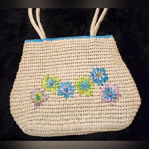 Summer Boho Straw Beach Bag Crocheted Tote With Embroidered Flowers - Picture 7 of 13